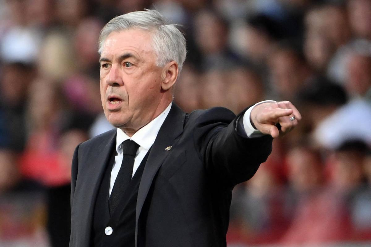 Carlo Ancelotti se molestó y lanzó advertencia al Real Madrid