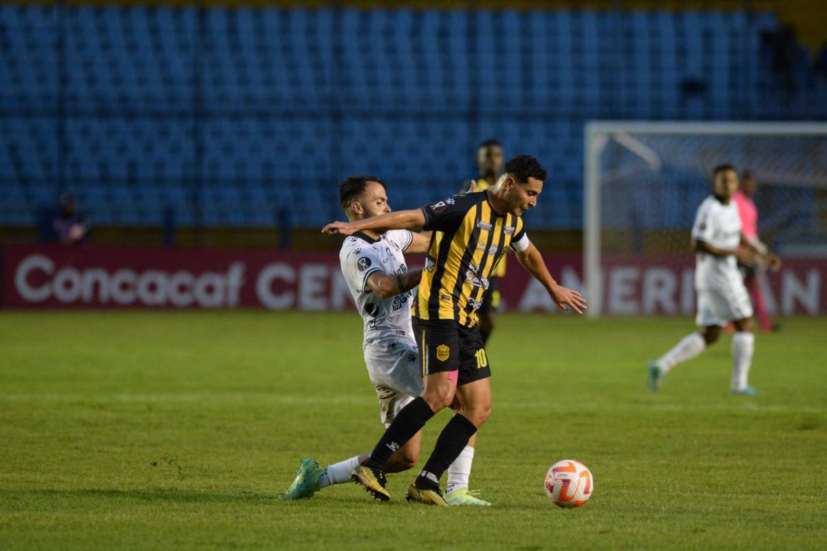 Los Aurinegros cayeron en su debut en la Copa Centroamericana.