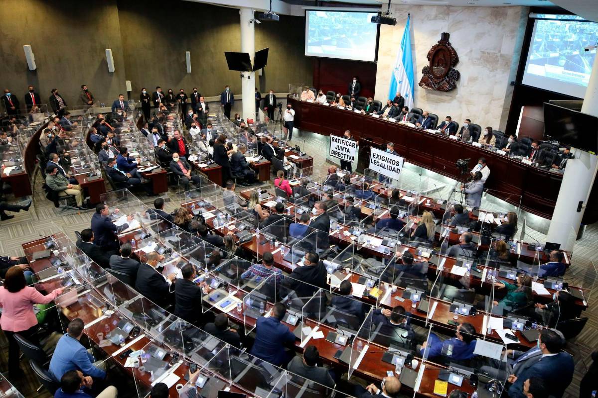 Diputada del PSH propone prohibir las narconovelas en Honduras