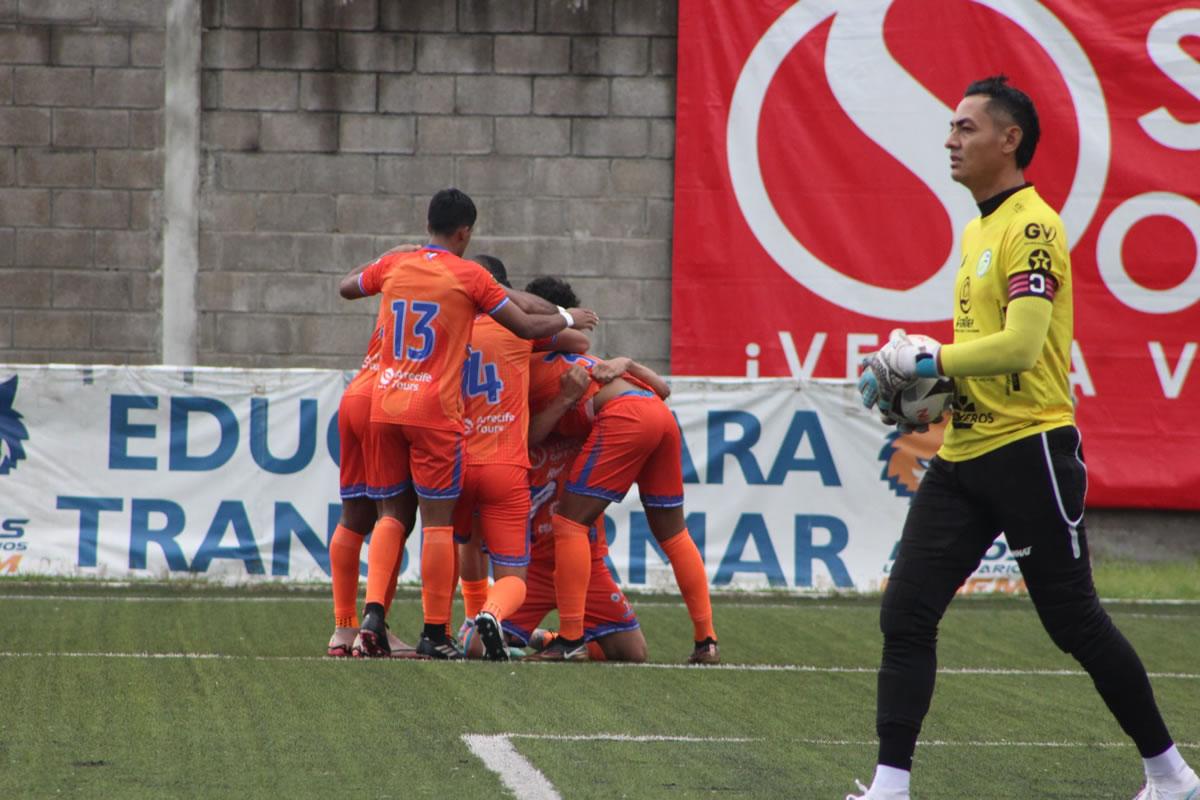 ¡Goleada de Lobos! UPN castiga al Juticalpa y sube en la tabla de posiciones