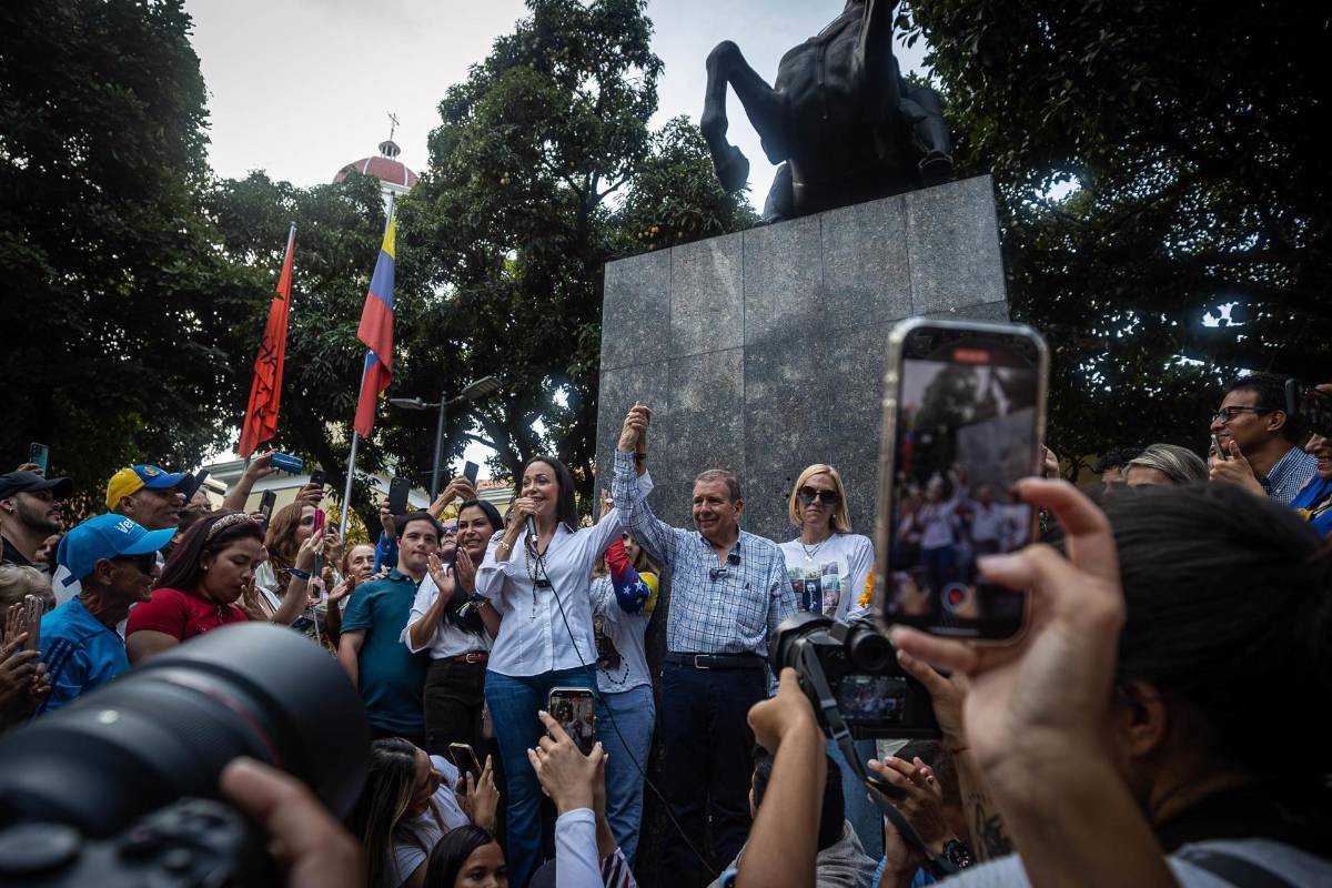La oposición mayoritaria de Venezuela celebró este domingo, a una semana de las presidenciales, encuentros religiosos en Caracas y varias regiones del país en apoyo a la candidatura de Edmundo González Urrutia y para pedir por la libertad de la nación caribeña y el fin de tanta oscuridad.