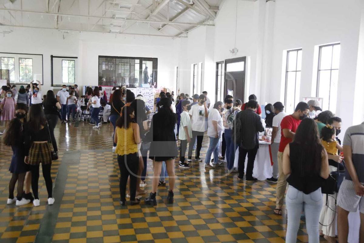 Festival de las fresas cautiva a sampedranos amantes de la cultura coreana
