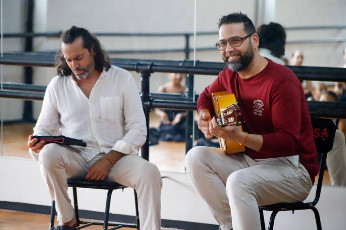 La Academia de Bellas Artes de SPS se mueve al son del flamenco