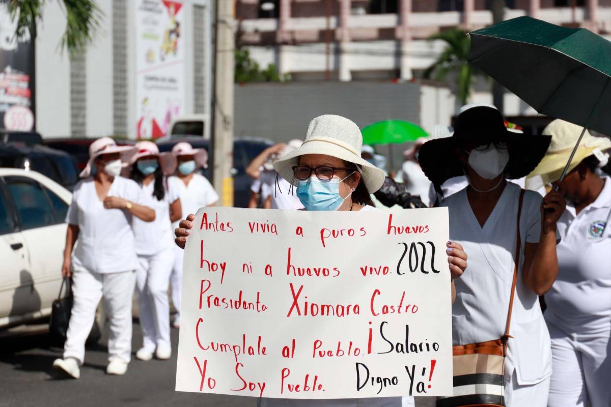 Salud tiene déficit de más de 2,000 enfermeras en los hospitales públicos