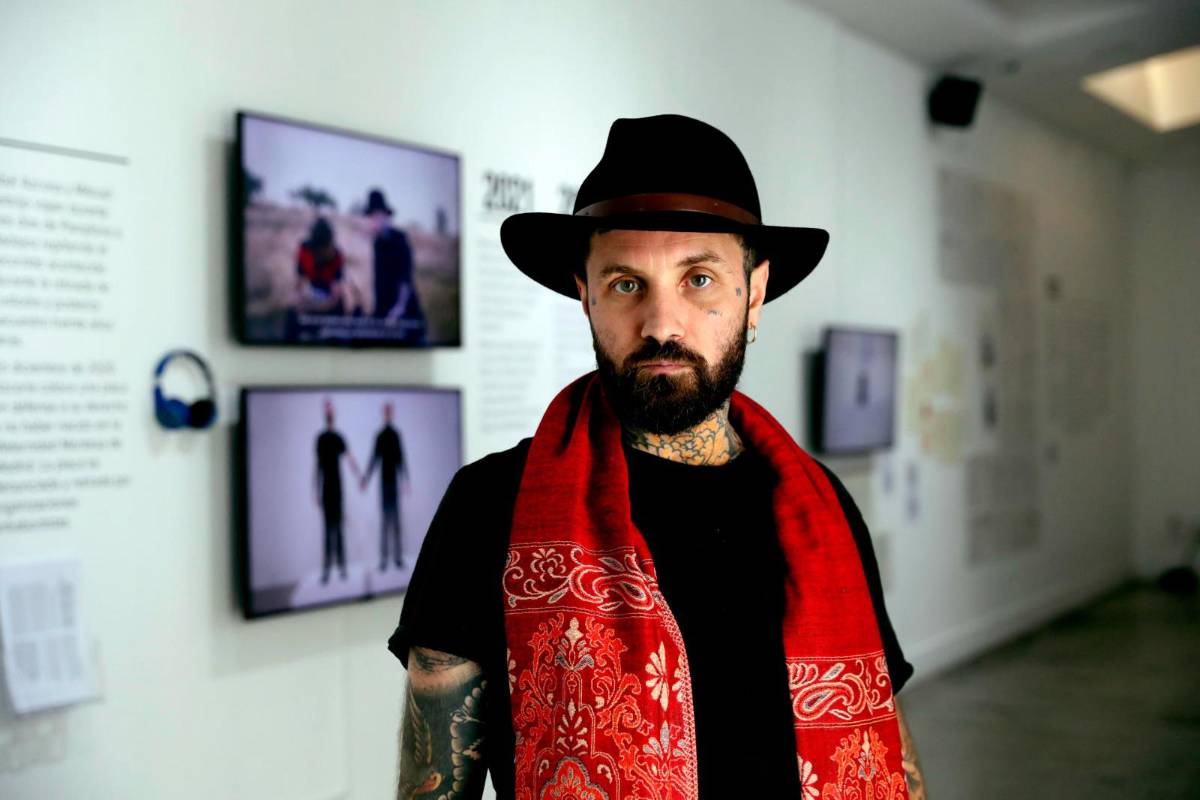 Artista español expone en Honduras su obra 'Abel Azcona. Diarios 1988-2025'