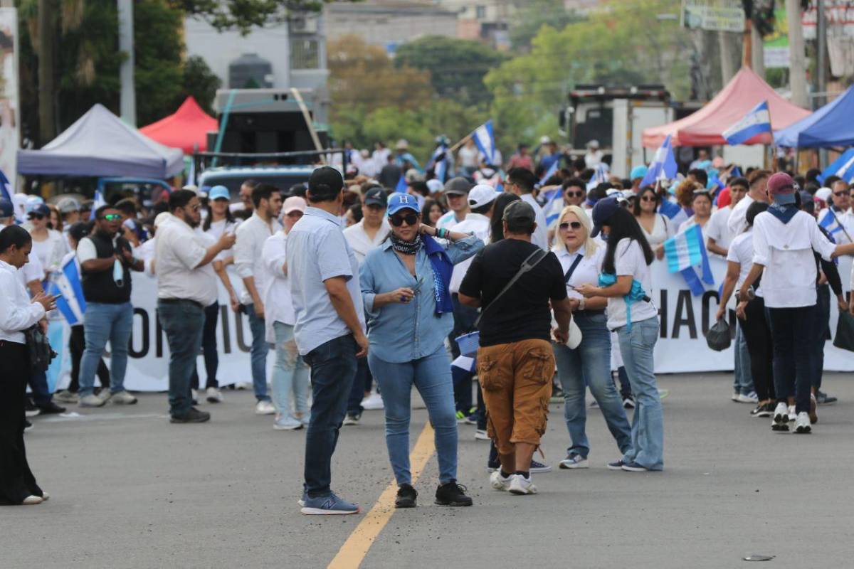 Perdimos el TPS por culpa del familión: Nacionalistas protestan en Tegucigalpa