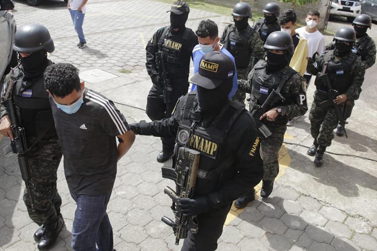 Condenan a 41 años de cárcel a los hermanos Martínez Rodas