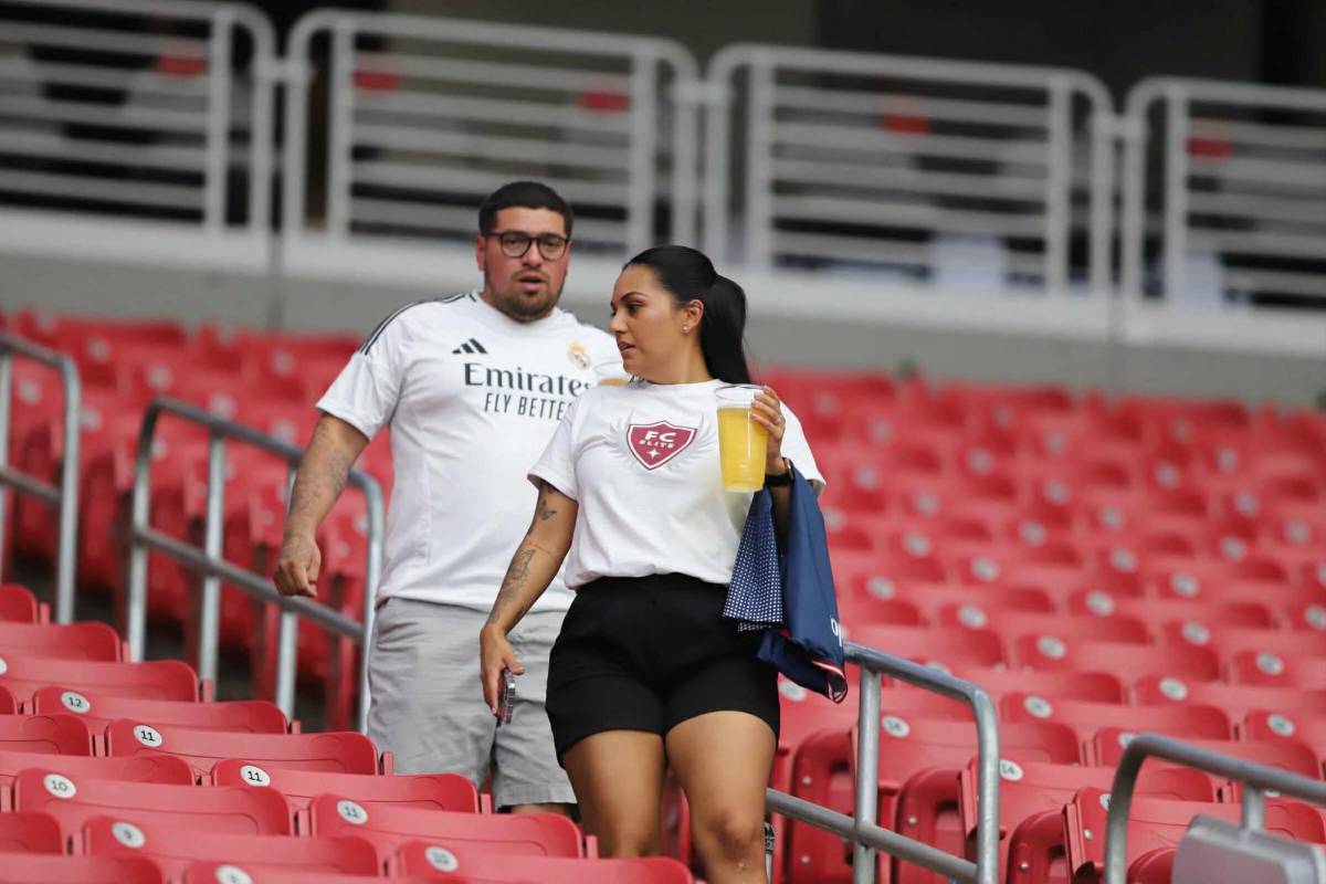 Bellezas en el Panamá-Honduras, periodista cautiva y chica mexicana enamoró