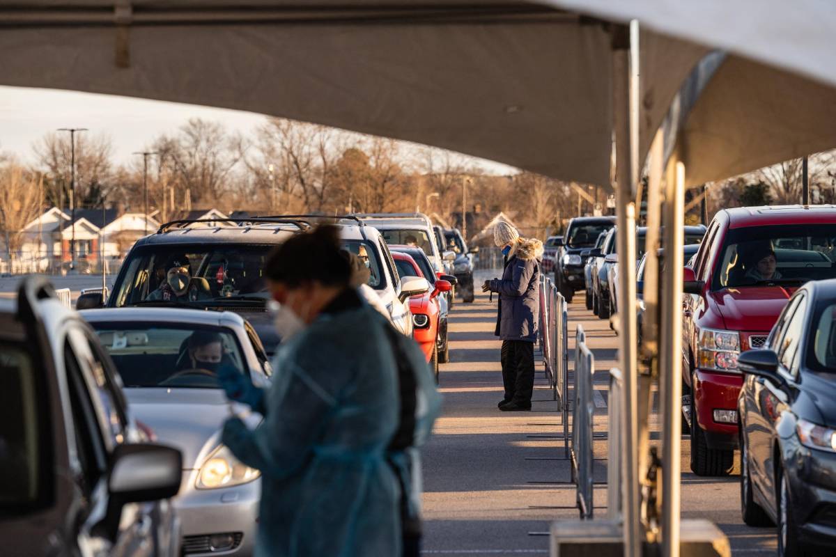 Florida vuelve a superar los 70,000 casos de covid-19 en un solo día