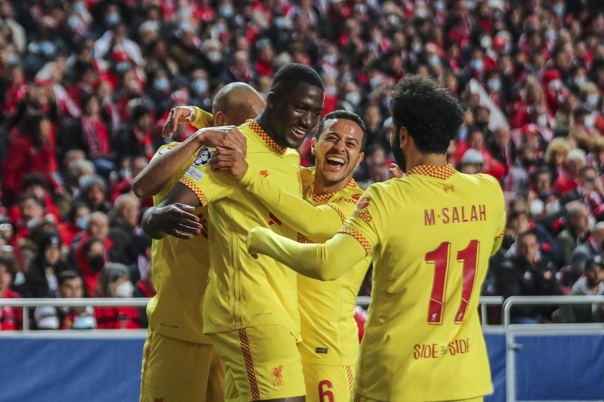 Liverpool dio un golpe de autoridad ante Benfica por la ida de cuartos de final de la Champions League.