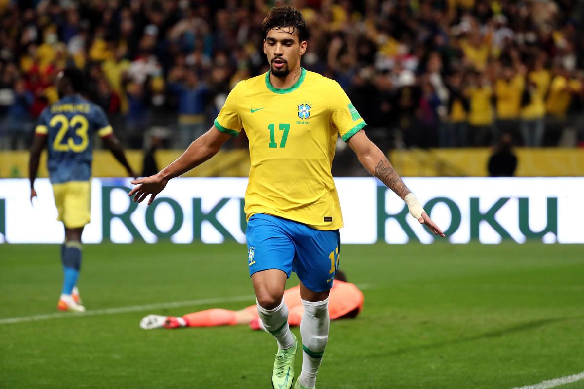 Lucas Paquetá celebra el gol de la victoria de Brasil.