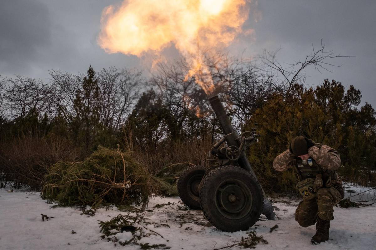 La OTAN ayudará a Ucrania a comprar armas para combatir a Rusia