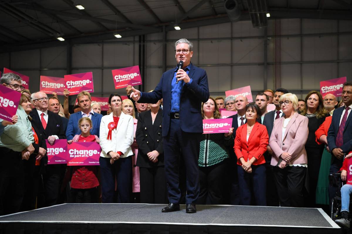 Los laboristas ganan elecciones británicas con mayoría absoluta