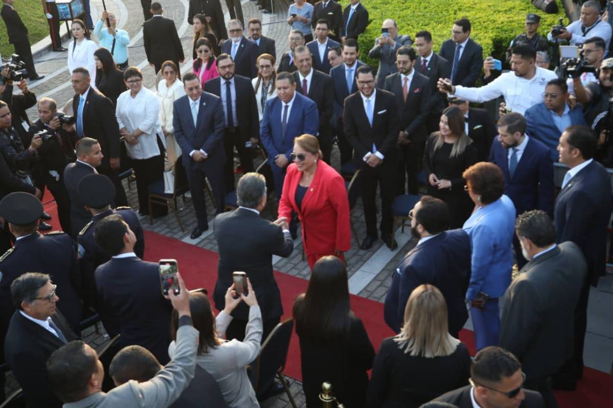 El discurso de Xiomara Castro en el izamiento de la bandera nacional