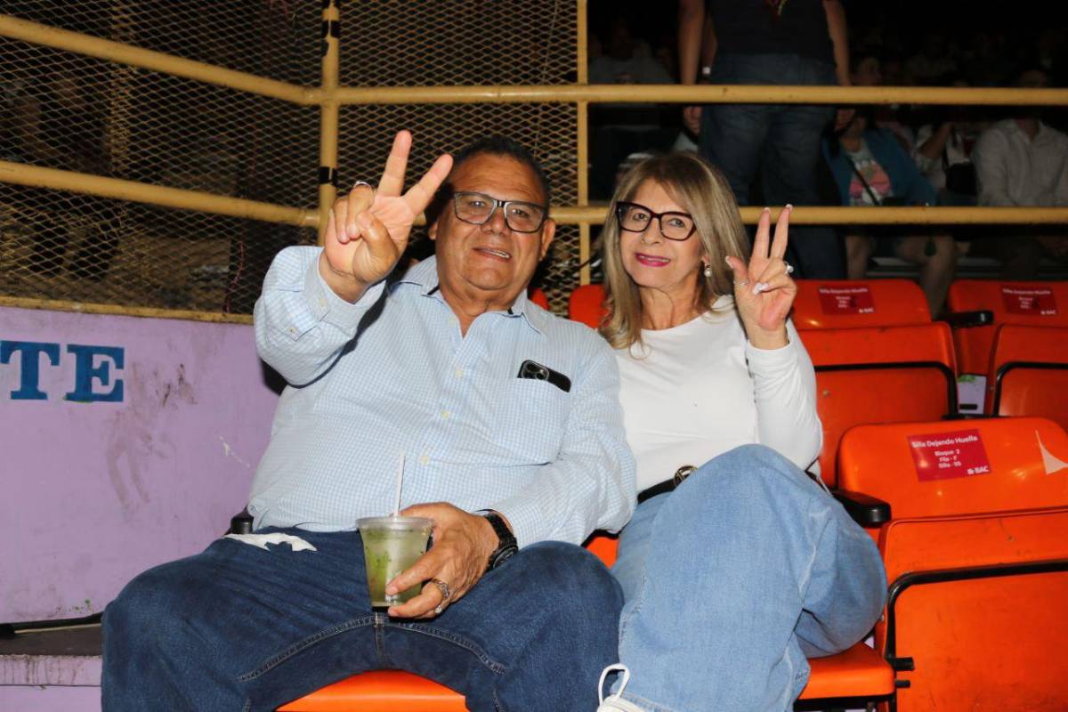 Air Supply festeja 50 años de clásicos y romance con sus fans hondureños