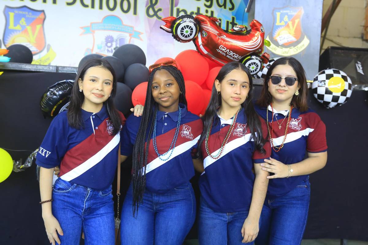 Seniors de Light and Vision celebran su entrada