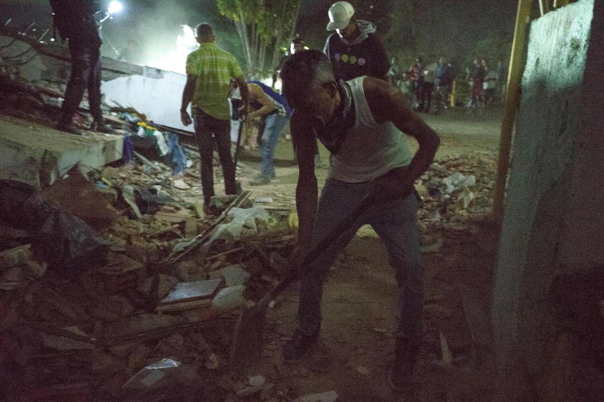 Pánico en Venezuela: Sismo de 7.1 y una réplica de 7.5 sacudieron Caracas