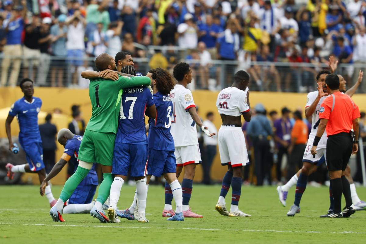 Trump no dejó festejar al Chelsea, tristeza del PSG y el Balón de Oro del Mundial