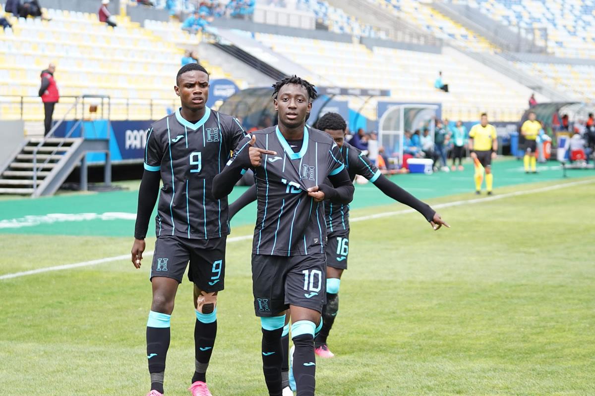 Antony García celebrando su gol contra Estados Unidos.