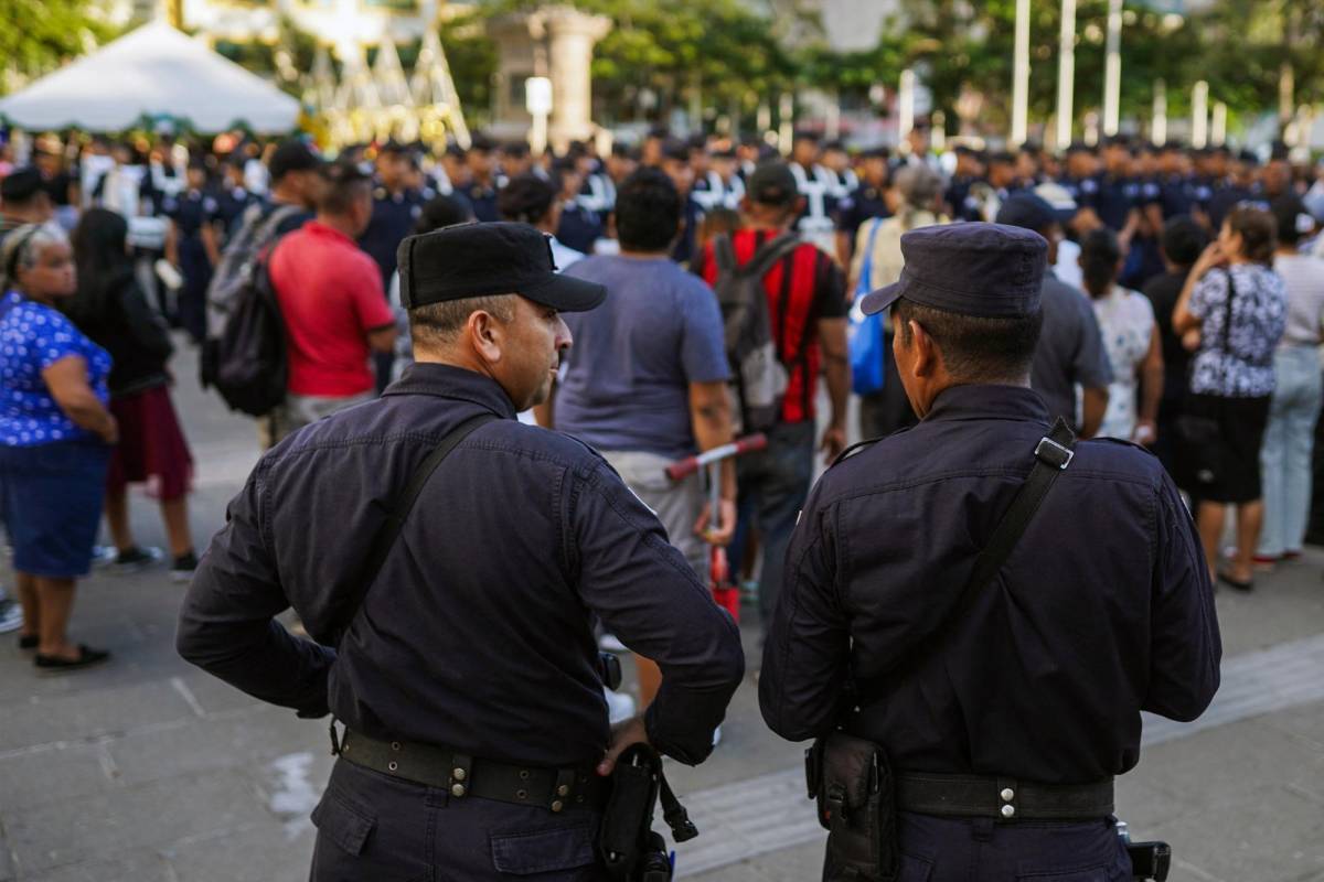 Congreso de El Salvador prorroga régimen de excepción para combatir a pandillas
