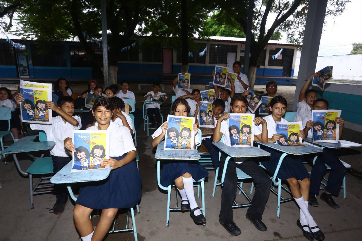 Historieta sobre trastorno bipolar despertó interés de estudiantes