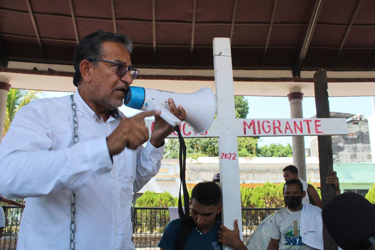 La caravana se llama “viacrucis del migrante” por la Semana Santa.