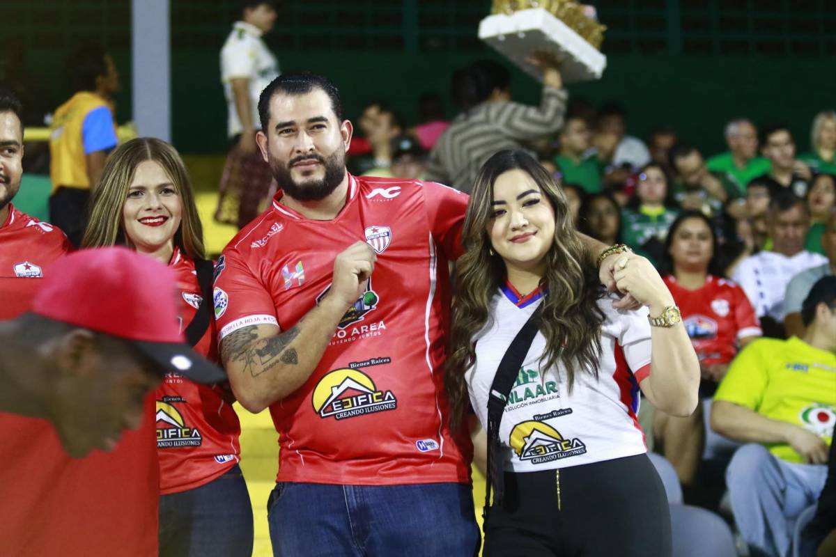 Locura del Marathón, hermanas cautivan, futbolista al hospital y pesadilla del Estrella Roja