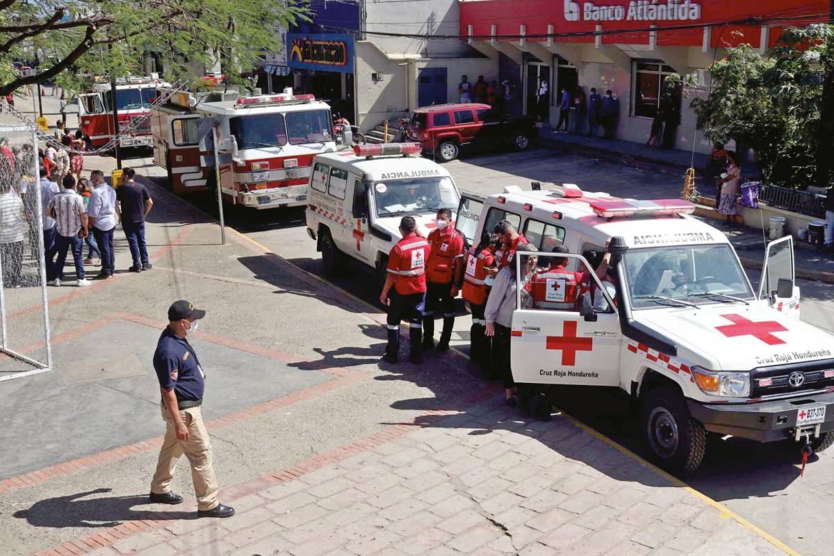Donan cuatro unidades para emergencias en Villanueva