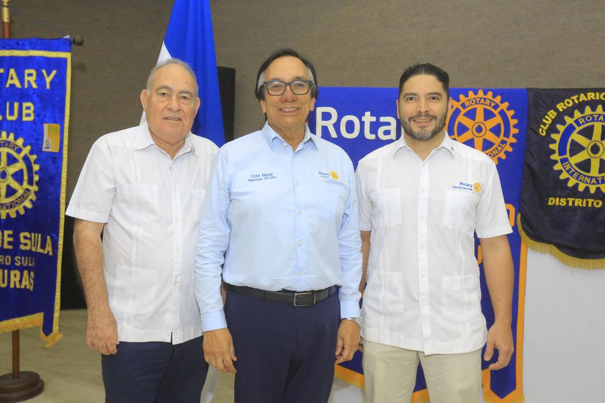 Rotarios celebran 121 aniversario