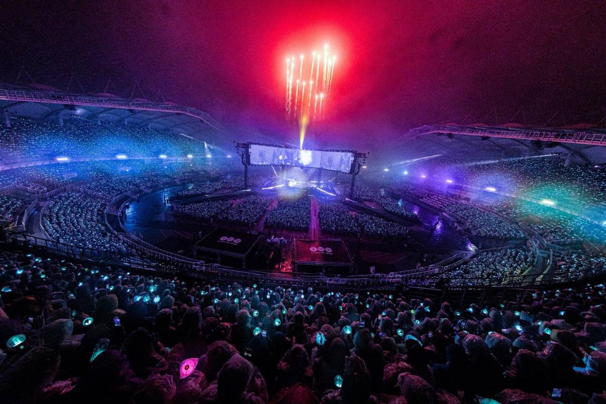 BTS inicia su gira mundial en Goyang bajo la lluvia