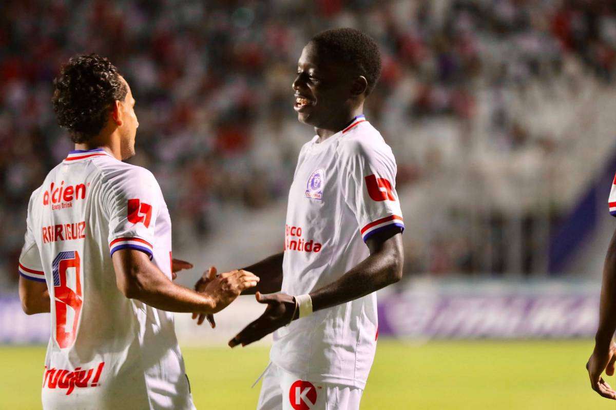 El increíble error de Menjívar vs Motagua, agresión a Edwin, sangre y baile en Olimpia