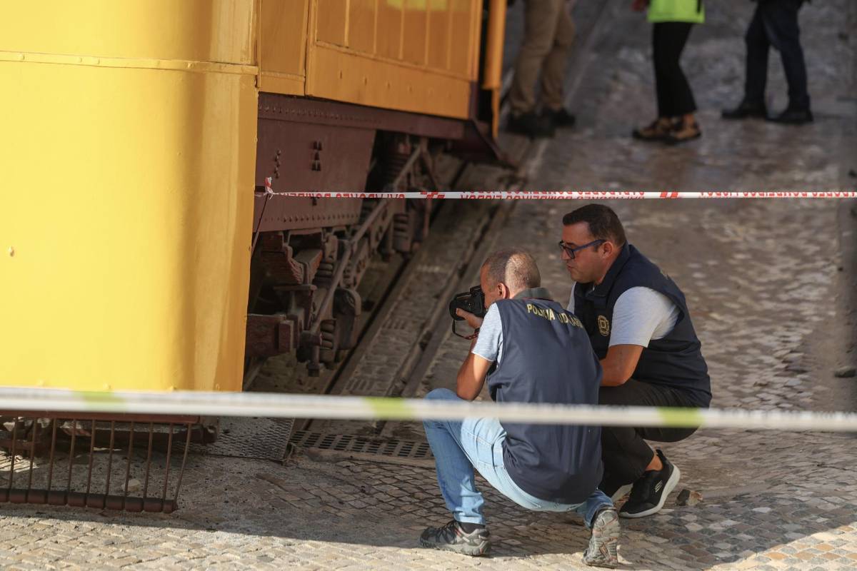 Accidente en Portugal deja 17 muertos y varios turistas heridos