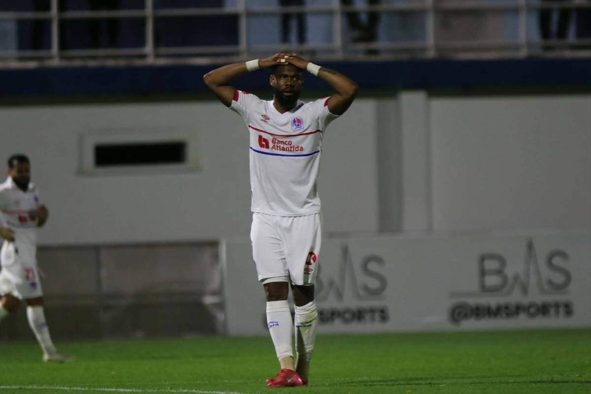 Olancho-Olimpia: Bronca y Bengtson se encara con hinchas; ¿qué pasó con Pinto?