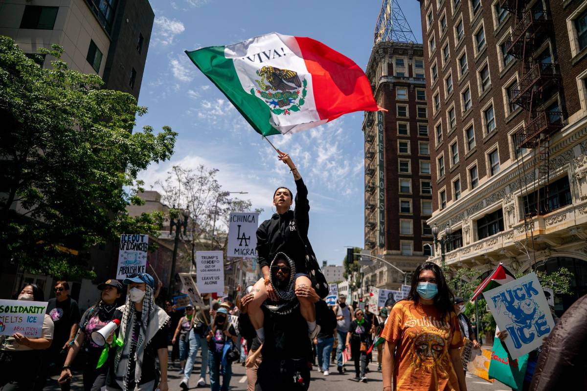 Los Ángeles se rebela contra Trump: El pueblo unido jamás será vencido