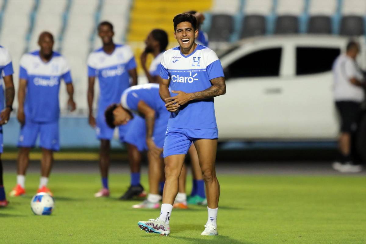 Honduras ya piensa en Nicaragua: 'lujos' de Palma, bromas y así fue el entreno