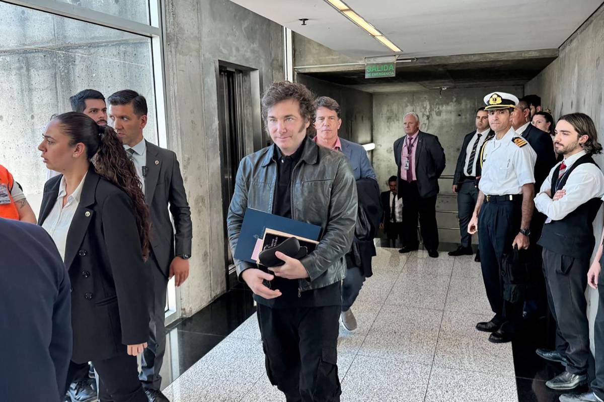 Milei replica a Maduro calificándolo como “socialista empobrecedor”