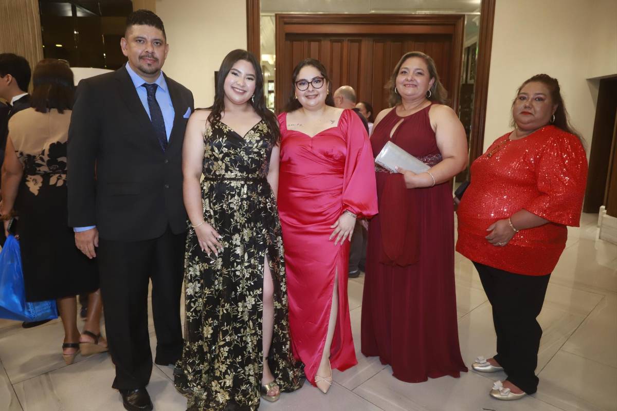 Así fue la fiesta de graduación de los Seniors 2025 de Florencia School