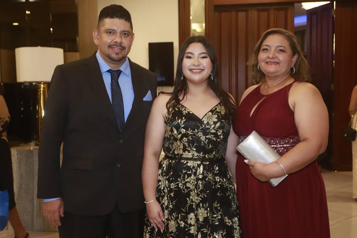 Así fue la fiesta de graduación de los Seniors 2025 de Florencia School