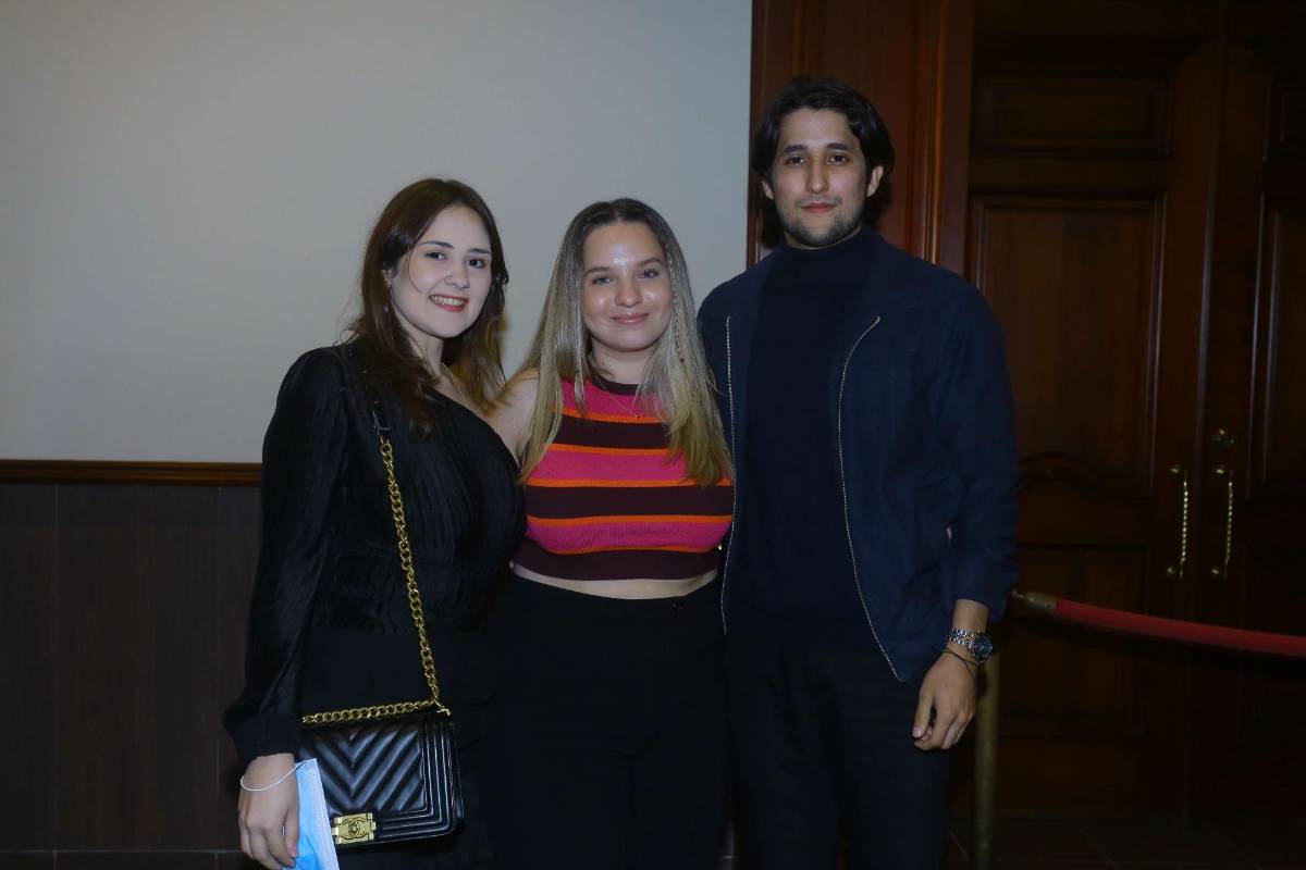 Academia de Bellas Artes celebra 51 años de fundación