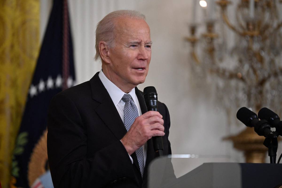 Biden usa veto por primera vez, contra proyecto de ley de republicanos