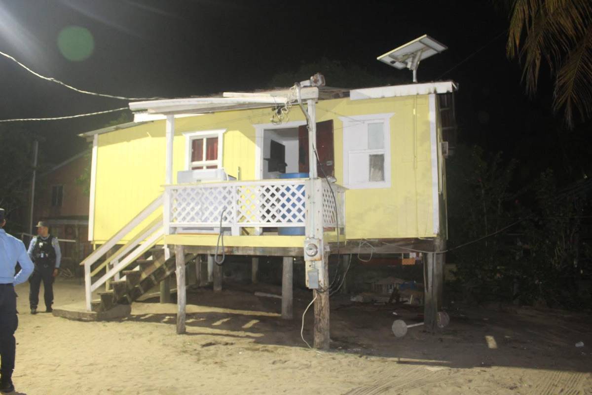 Revelan el historial delictivo de la pareja y asesino confeso de Yessy Maldonado en Roatán