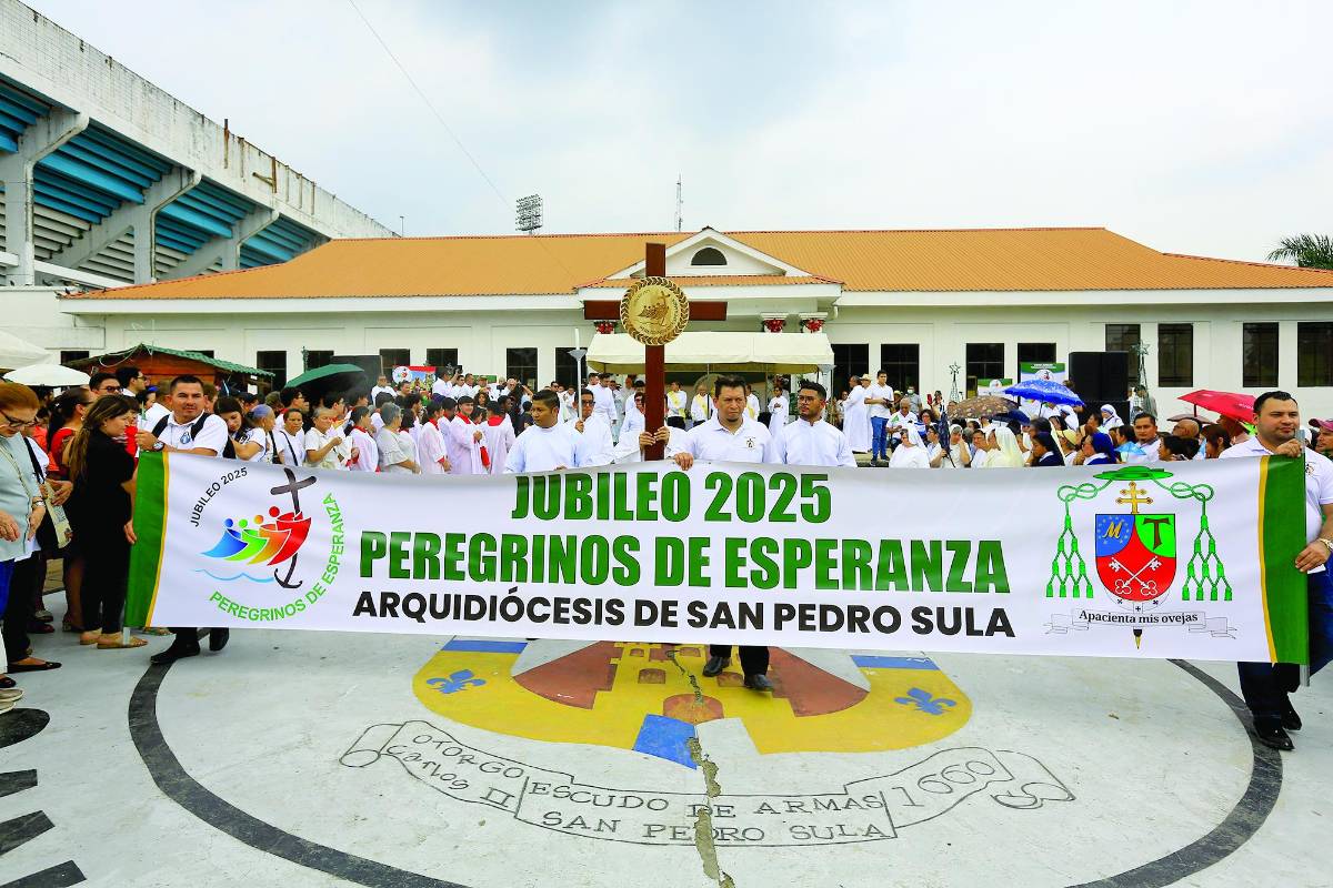 Iglesia Católica llama a ser “Peregrinos de esperanza”