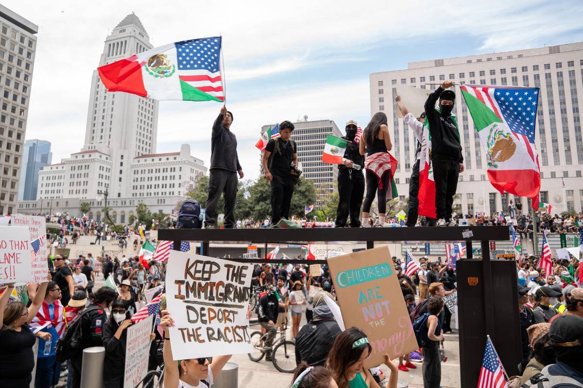 Los Ángeles se rebela contra Trump: El pueblo unido jamás será vencido