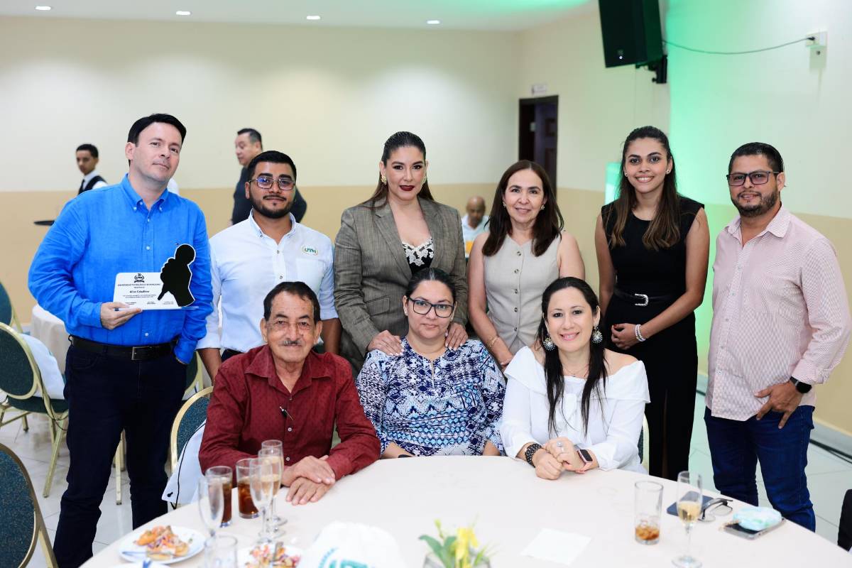 Voces libres, voces con historia, un homenaje a periodistas de la zona norte