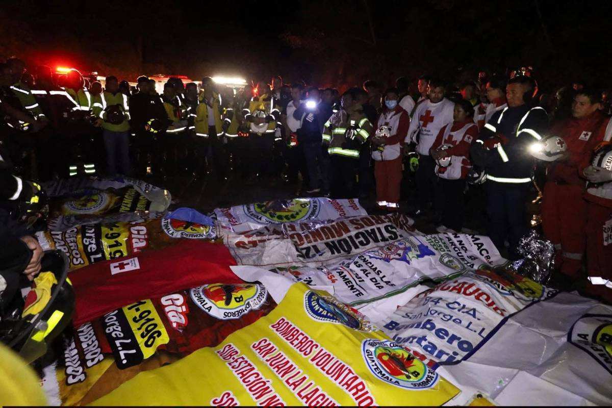 Se fue a un barranco: al menos 15 muertos en accidente de bus en Guatemala