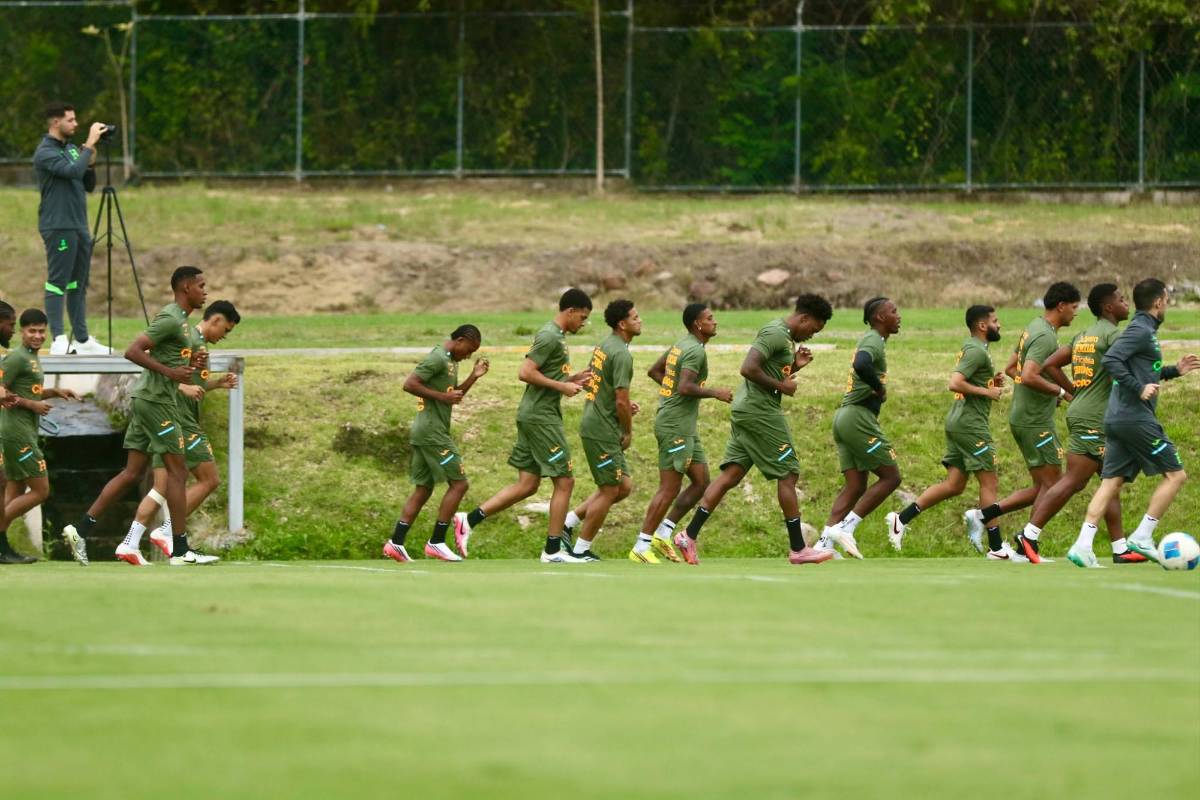 Honduras inicia trabajos: alarma por jugador, lo que hizo Molina con Keyrol y lujosa bolsa