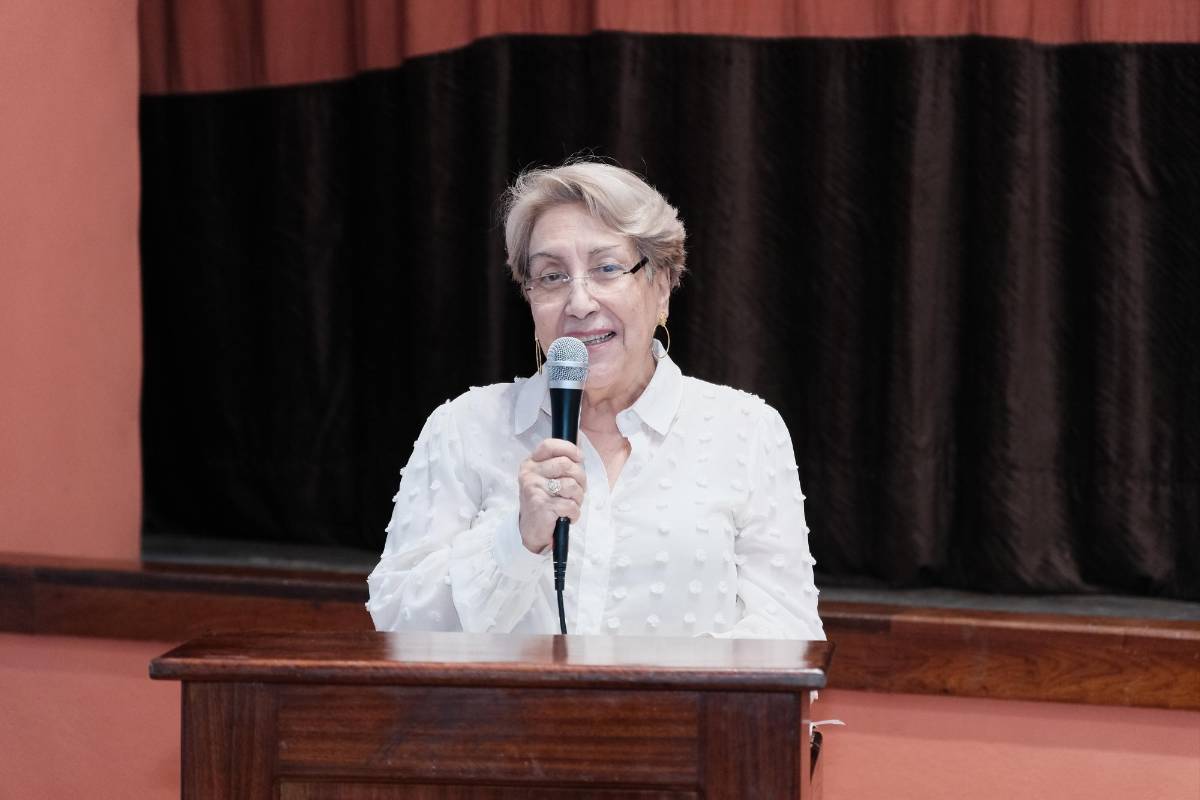 Recital poético para la mujer: un homenaje para ellas