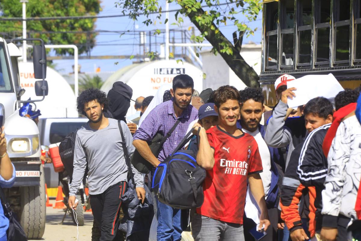 Volver de México: deudas, miedos y los sueños rotos