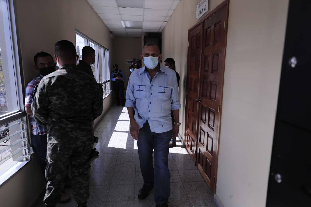 Porfirio Lobo: “Yo les digo no he cometido ningún delito”