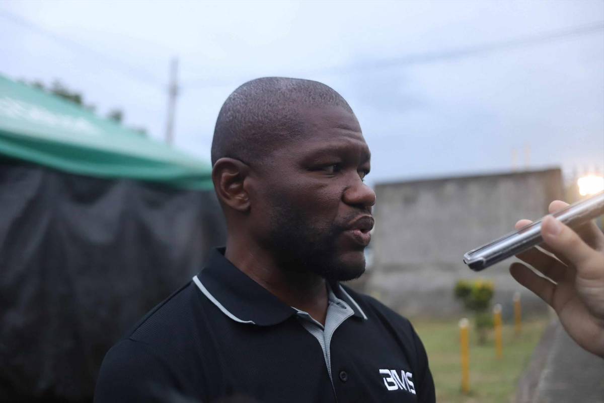 Figuras presentes en el Nicaragua-Honduras, bellezas y catrachos sorprenden
